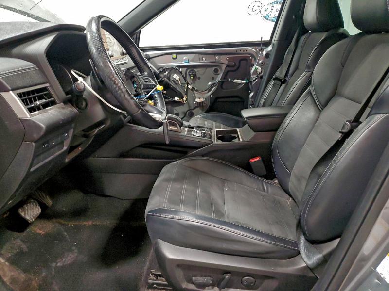 Фото 7 - MITSUBISHI OUTLANDER