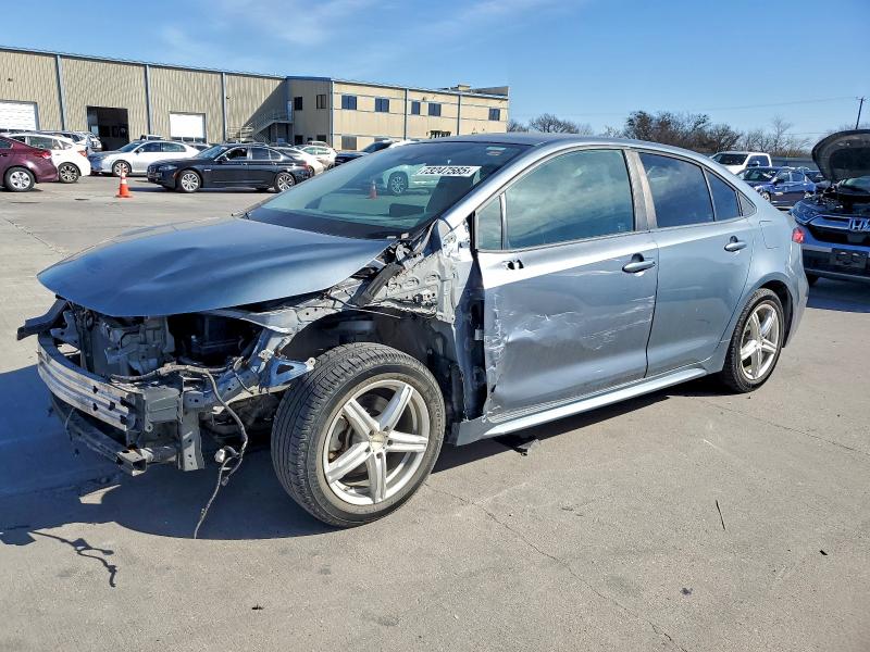 Фото 1 - TOYOTA COROLLA