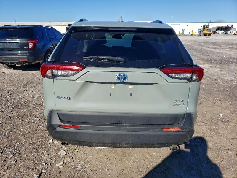 Фото 6 - TOYOTA RAV4