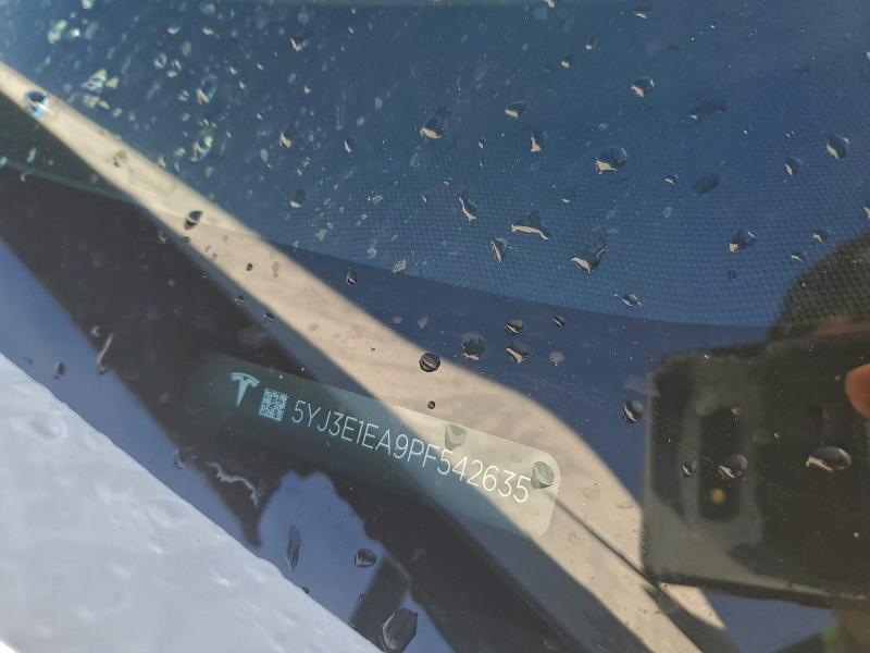 Фото 12 - TESLA MODEL 3