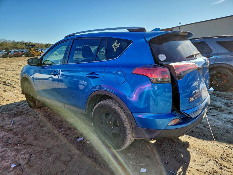 Фото 2 - TOYOTA RAV4