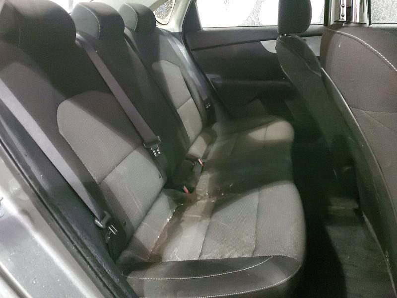 Фото 10 - KIA FORTE