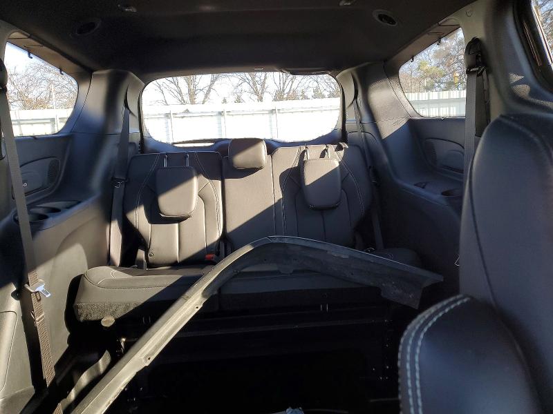 Фото 10 - CHRYSLER PACIFICA