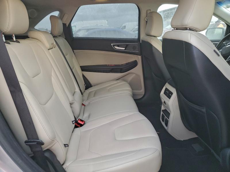 Фото 11 - FORD EDGE