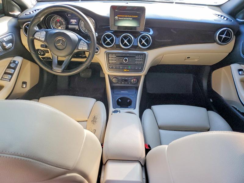 Фото 8 - MERCEDES-BENZ GLA-CLASS