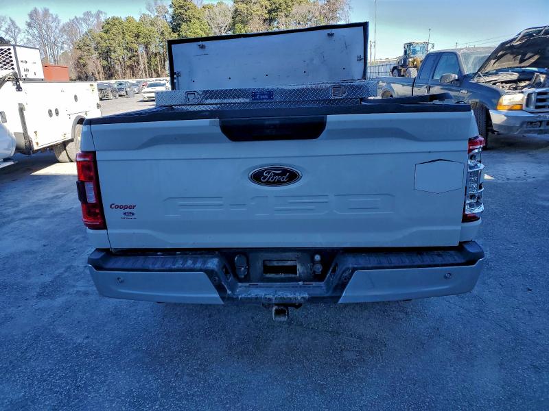 Фото 6 - FORD F-150