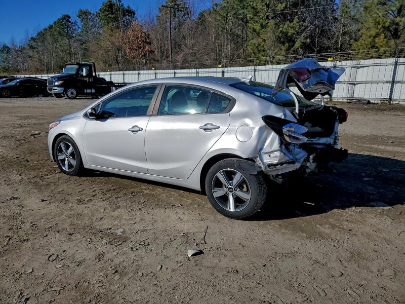 Фото 2 - KIA FORTE