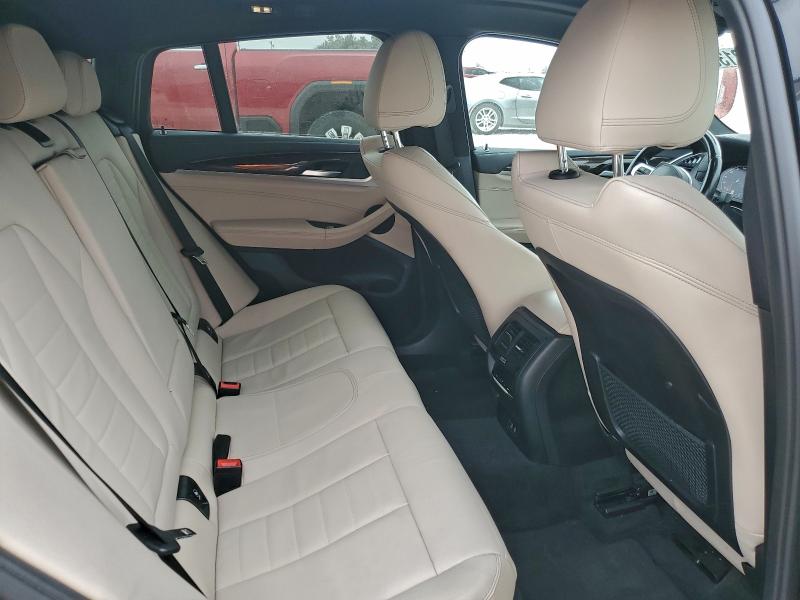 Фото 11 - BMW X4