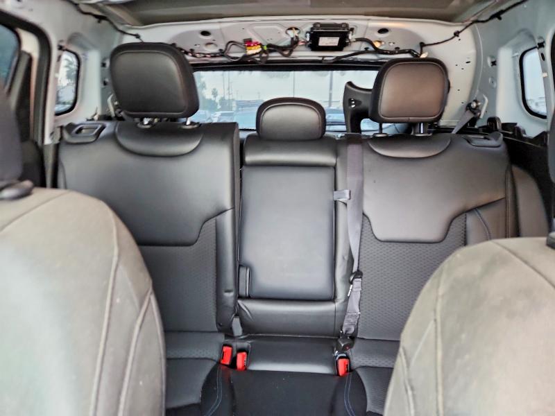 Фото 10 - JEEP COMPASS