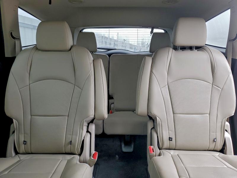 Фото 10 - BUICK ENCLAVE