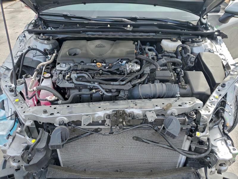 Фото 11 - TOYOTA CAMRY