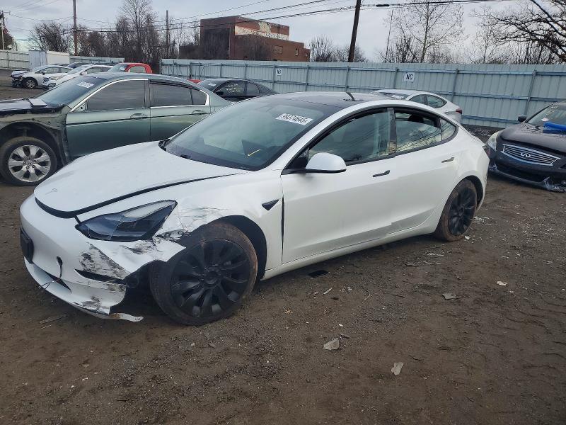 Фото 1 - TESLA MODEL 3