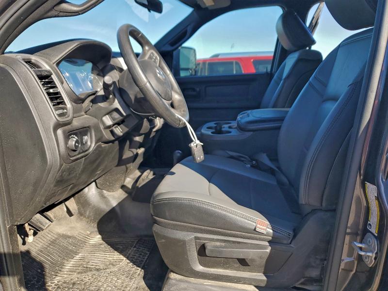Фото 7 - RAM 2500