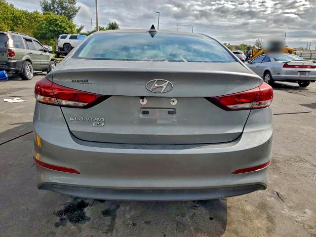 Фото 6 - HYUNDAI ELANTRA
