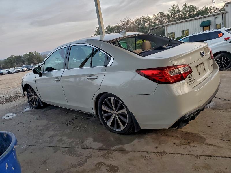 Фото 2 - SUBARU LEGACY