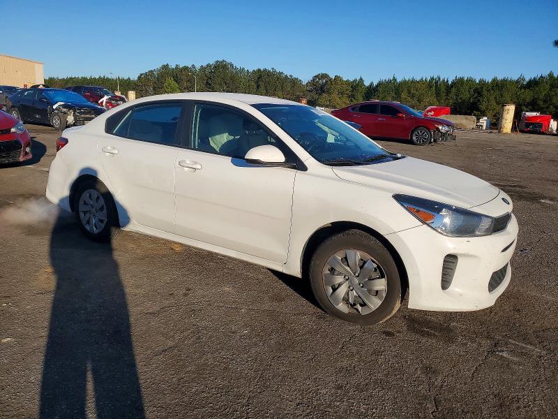 Фото 4 - KIA RIO