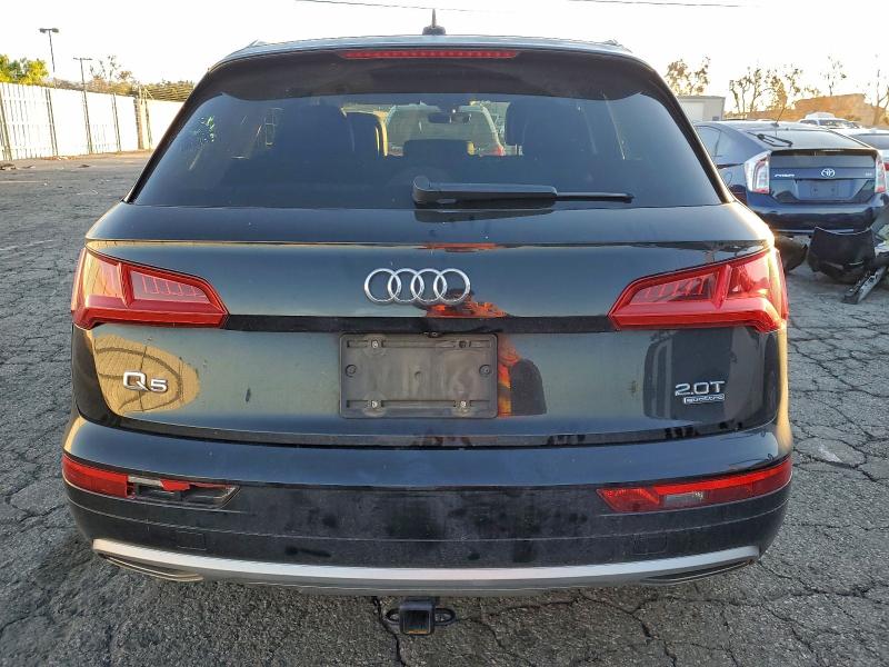 Фото 6 - AUDI Q5