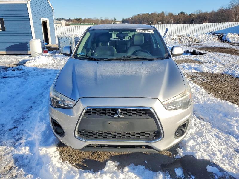 Фото 5 - MITSUBISHI OUTLANDER