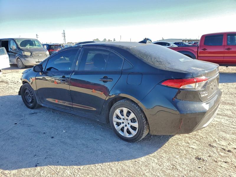 Фото 2 - TOYOTA COROLLA