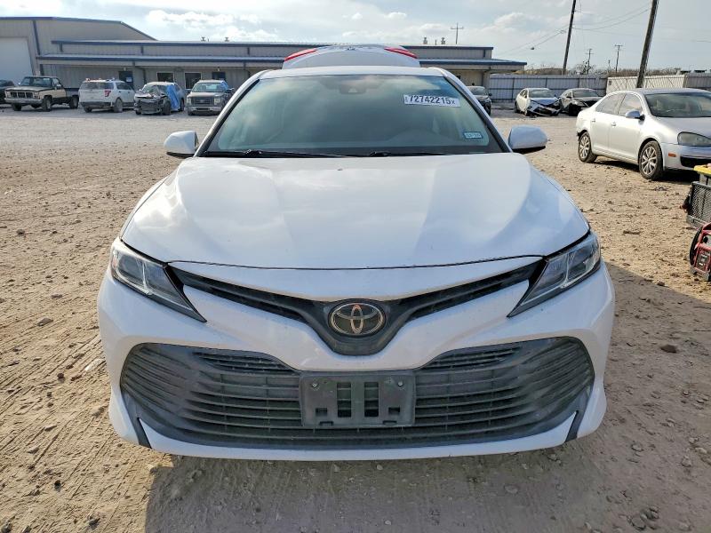Фото 5 - TOYOTA CAMRY