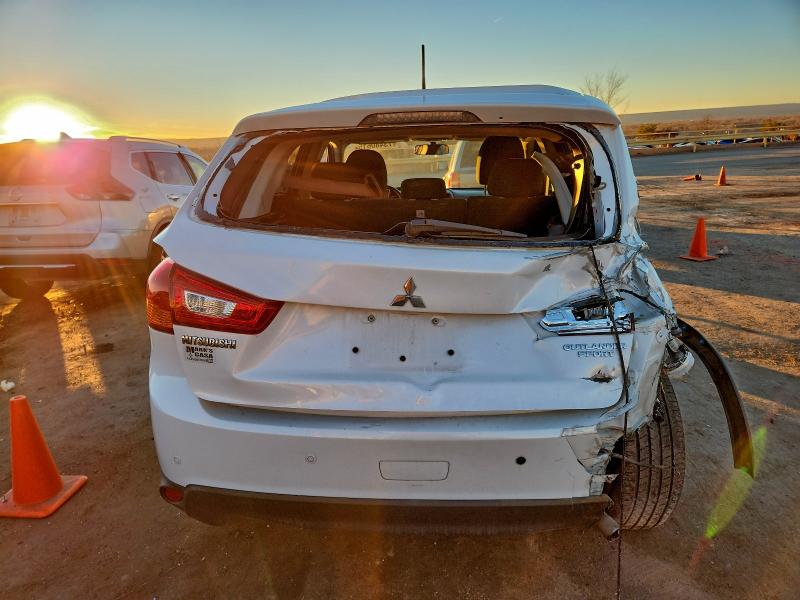 Фото 6 - MITSUBISHI OUTLANDER