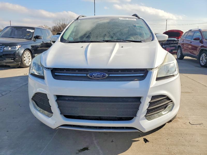 Фото 5 - FORD ESCAPE