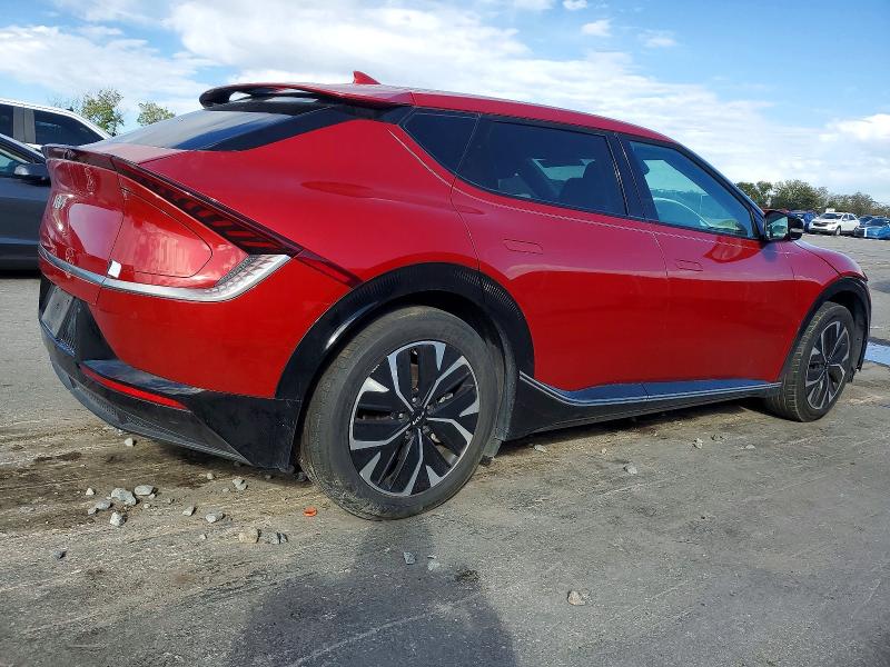 Фото 3 - KIA EV6 LIGHT