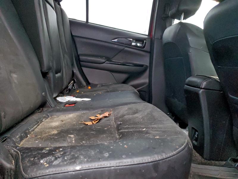 Фото 10 - MITSUBISHI ECLIPSE