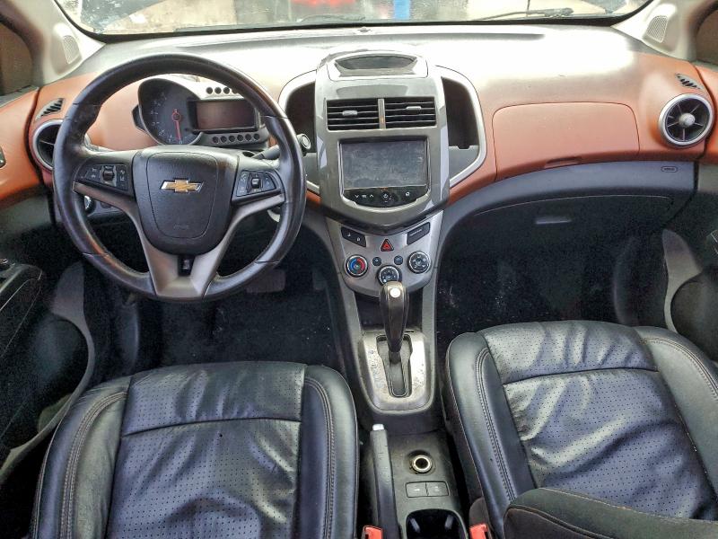 Фото 8 - CHEVROLET SONIC