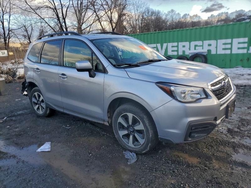 Фото 4 - SUBARU FORESTER