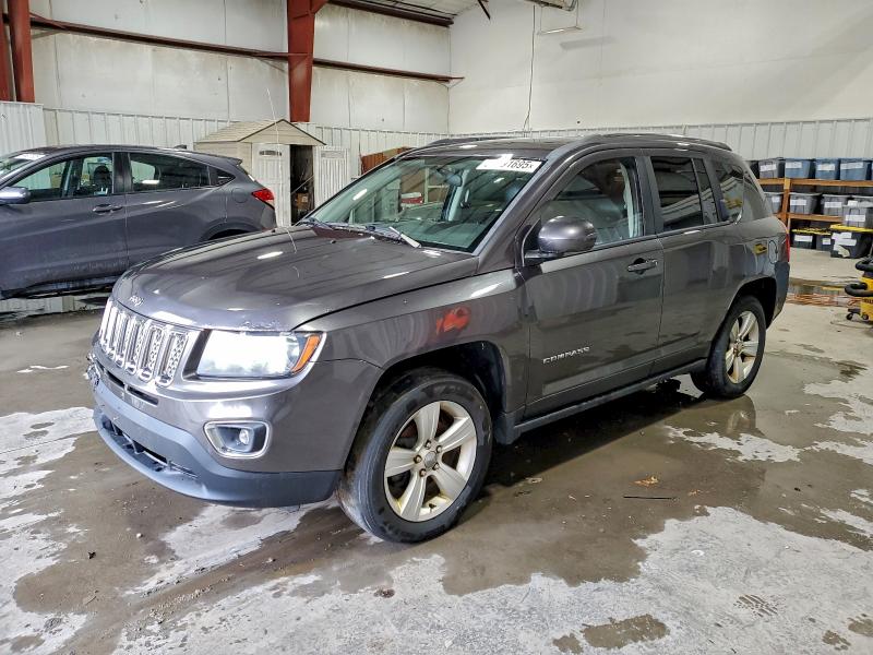 Фото 1 - JEEP COMPASS