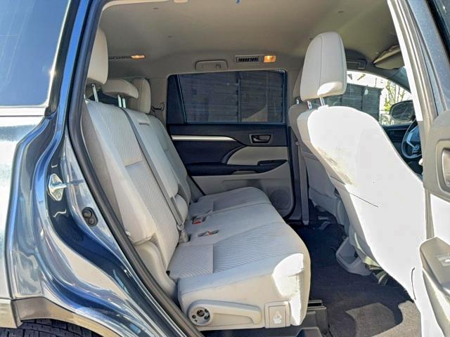 Фото 6 - TOYOTA HIGHLANDER
