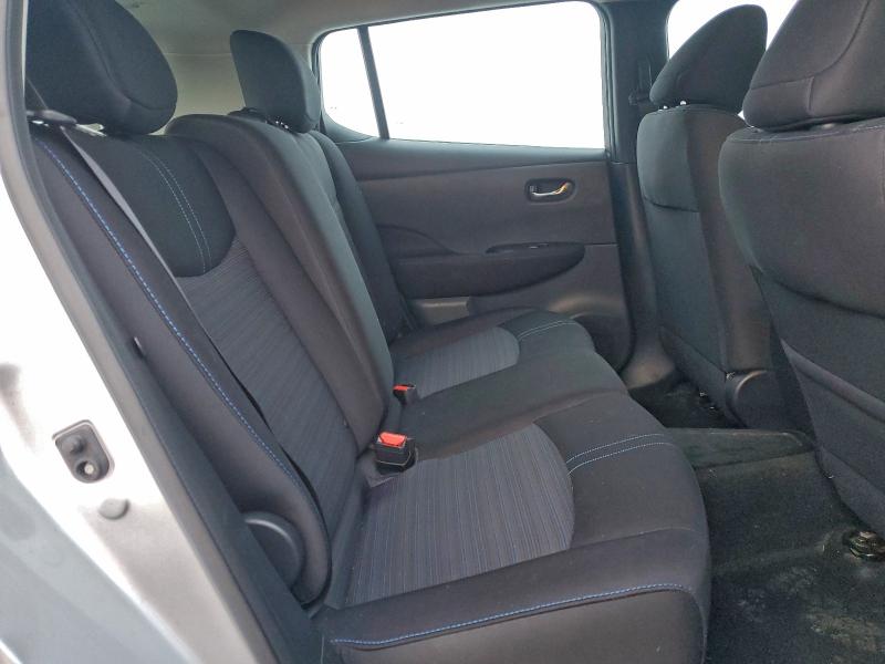 Фото 11 - NISSAN LEAF