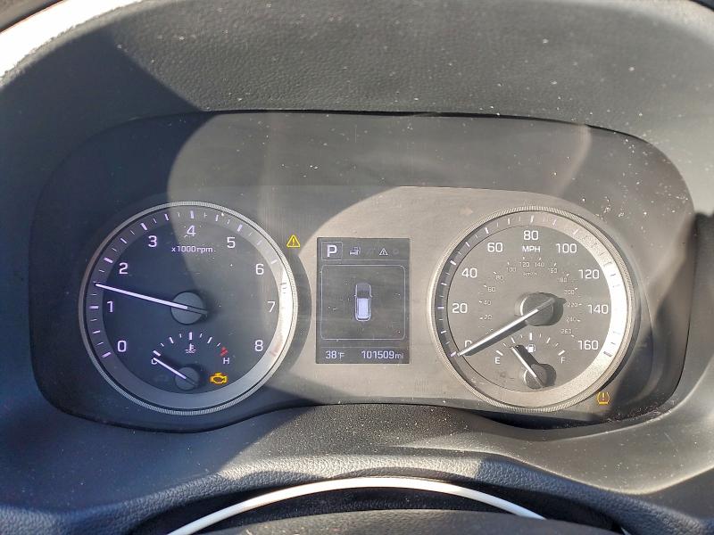 Фото 9 - HYUNDAI TUCSON