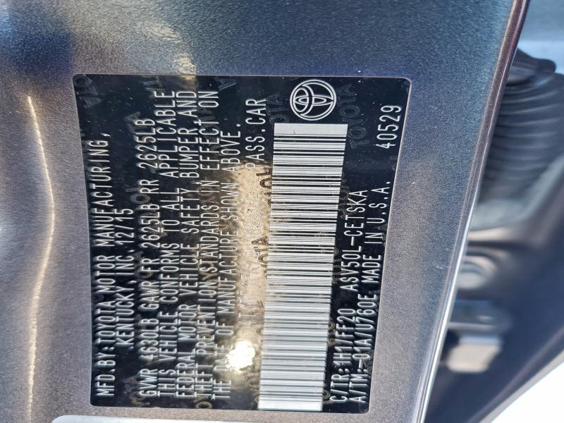 Фото 12 - TOYOTA CAMRY