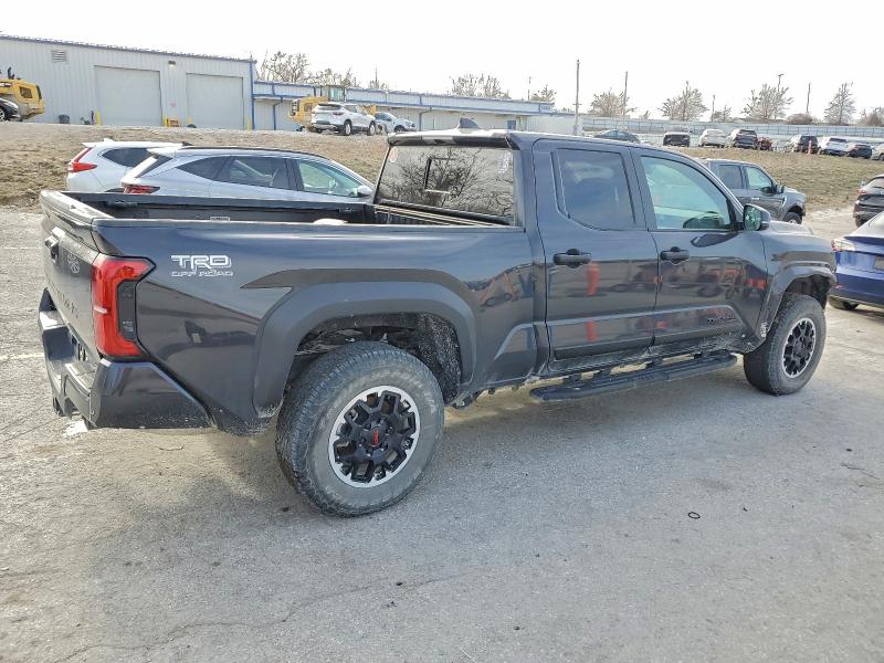 Фото 3 - TOYOTA TACOMA