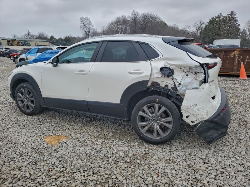 Фото 2 - MAZDA CX30