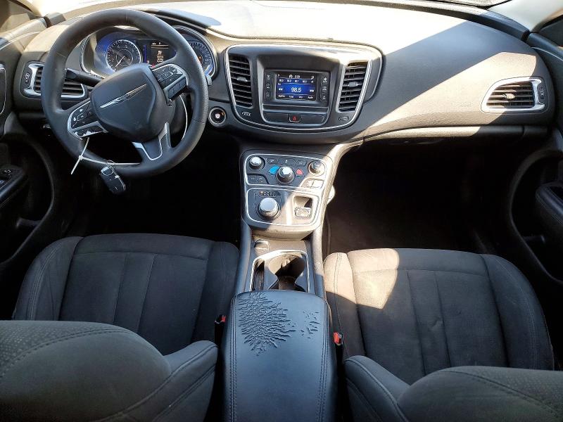 Фото 8 - CHRYSLER 200