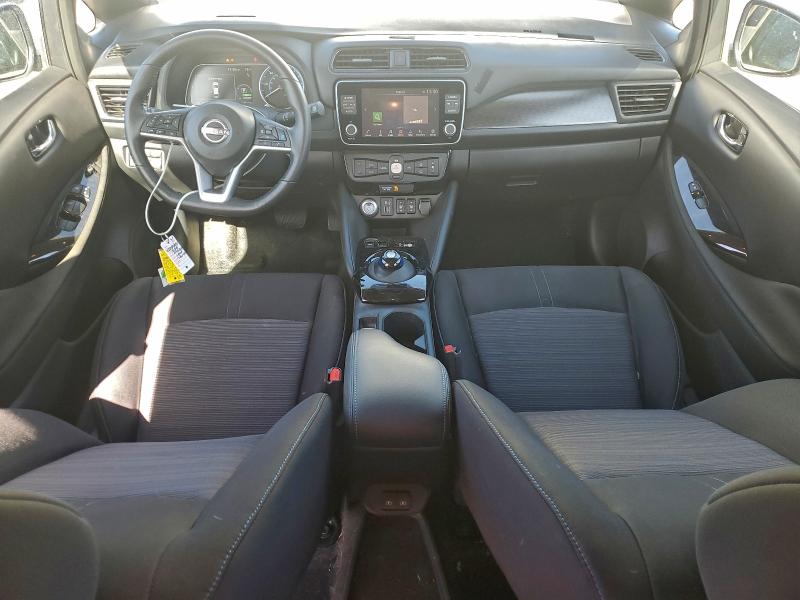 Фото 8 - NISSAN LEAF