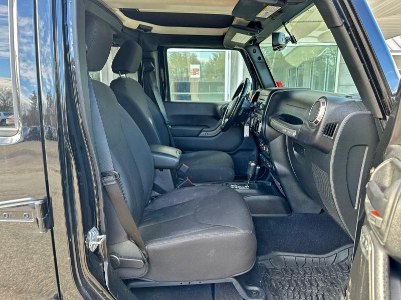 Фото 5 - JEEP WRANGLER