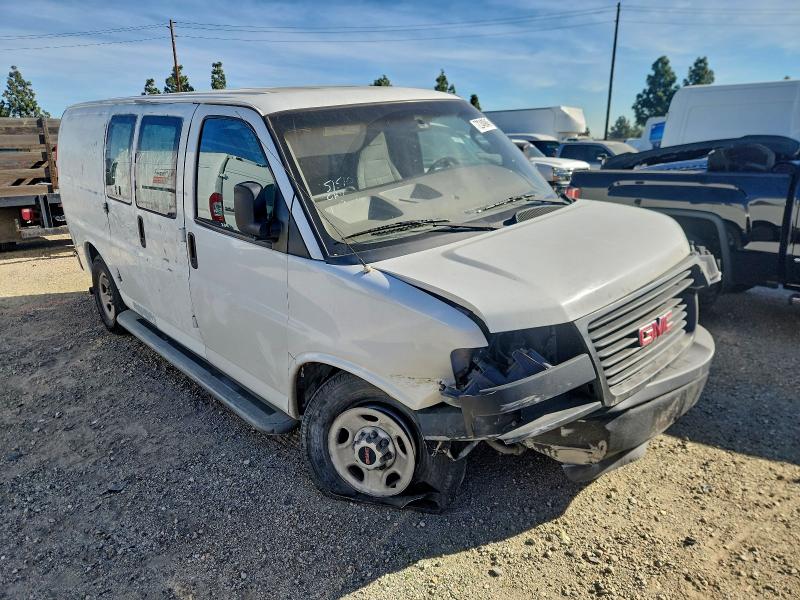Фото 4 - GMC SAVANA