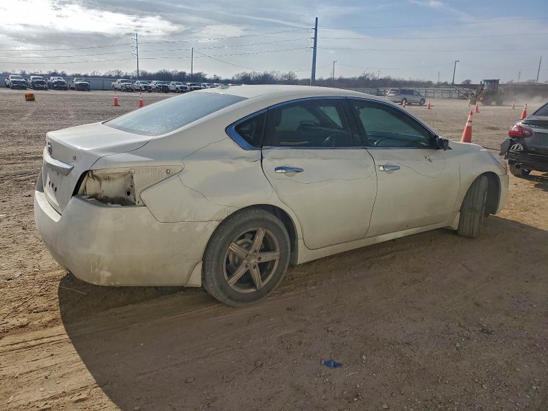 Фото 3 - NISSAN ALTIMA