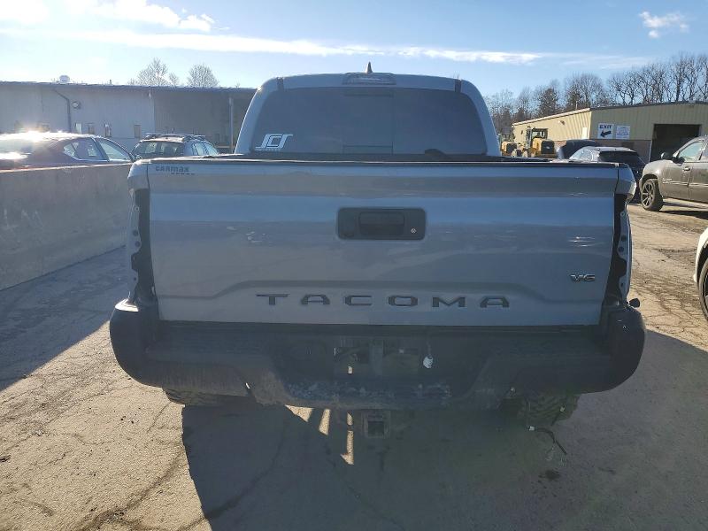 Фото 6 - TOYOTA TACOMA