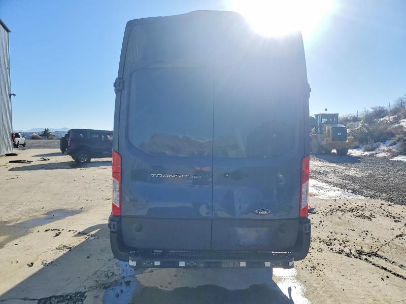 Фото 6 - FORD TRANSIT