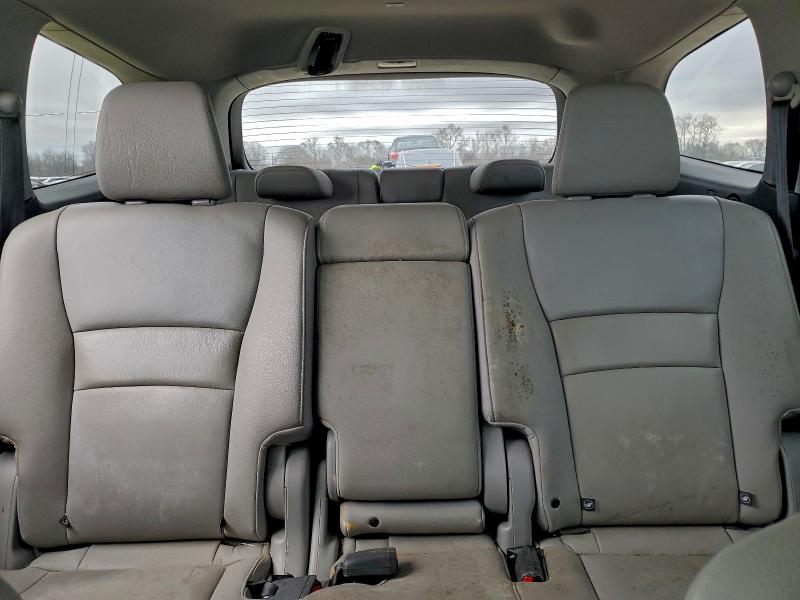 Фото 10 - HONDA PILOT