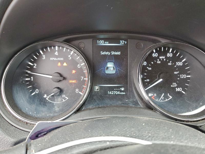 Фото 9 - NISSAN ROGUE