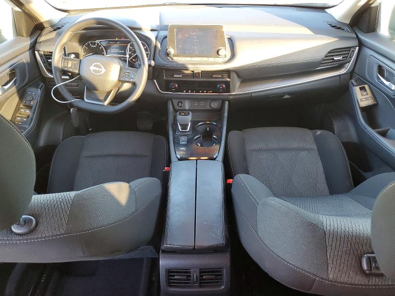 Фото 8 - NISSAN ROGUE