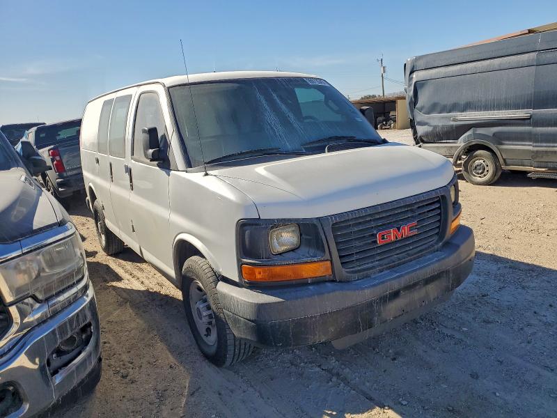 Фото 4 - GMC SAVANA