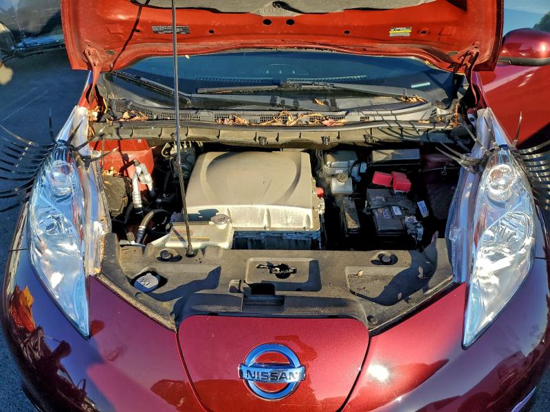 Фото 11 - NISSAN LEAF