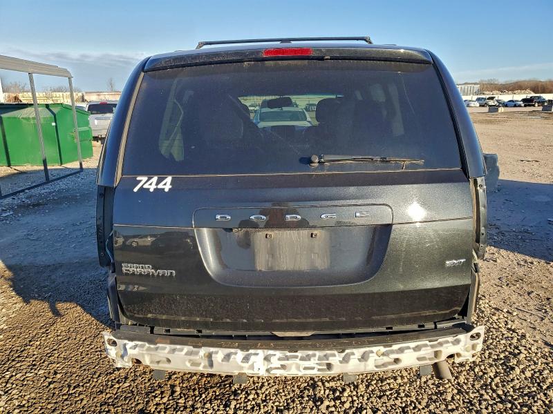 Фото 6 - DODGE CARAVAN